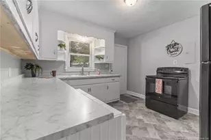1021 Martindale Dr, Fayetteville, NC 28304 - Photo 16
