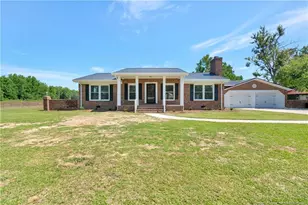 801 Pinewood Rd, Fairmont, NC 28340 - Photo 1