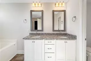 5509 Tall Timbers Dr Lot 28, Fayetteville, NC 28311 - Photo 20