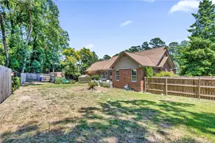 4509 Sugarloaf Pl, Fayetteville, NC 28311 - Photo 2