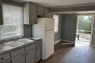 108 Pitt St, Fayetteville, NC 28306 - Photo 4