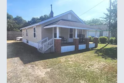 2013 W 5th Street, Lumberton, NC 28358 - Photo 2