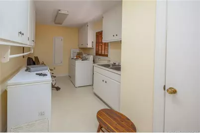 502 N Main Street, Salemburg, NC 28385 - Photo 10