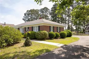 502 N Main St, Salemburg, NC 28385 - Photo 32