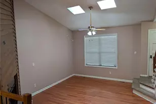 951 Creek Side Run, Fayetteville, NC 28303 - Photo 4