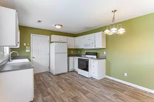 3620 Lismore Ln, Hope Mills, NC 28348 - Photo 10