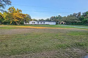 833 Brown Rd, Lillington, NC 27546 - Photo 2