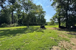 2737 Ward Store Rd, Fairmont, NC 28340 - Photo 38