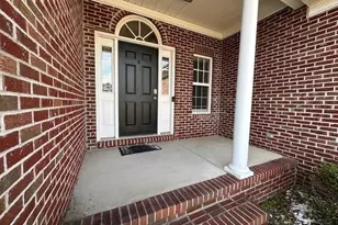 1920 Abbeydale Ln, Fayetteville, NC 28304 - Photo 6
