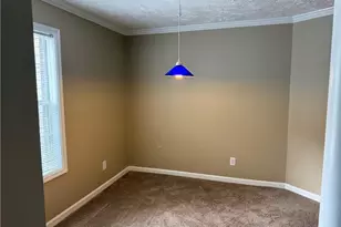 390 Bubble Creek Ct, Fayetteville, NC 28311 - Photo 4