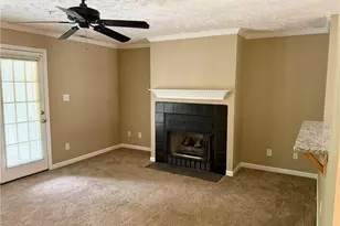 390 Bubble Creek Ct, Fayetteville, NC 28311 - Photo 8