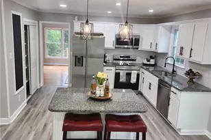 6205 Gambrills Ct, Fayetteville, NC 28304 - Photo 10