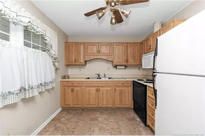 6408 Winthrop Drive, Fayetteville, NC 28311 - Photo 6