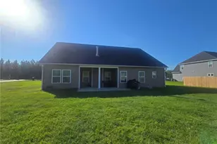 759 Carolina Rd, Aberdeen, NC 28315 - Photo 2