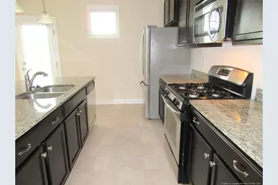 512 Rossendale Drive, Hope Mills, NC 28348 - Photo 12