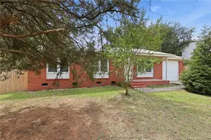 1310 Chilton Dr, Fayetteville, NC 28314 - Photo 2