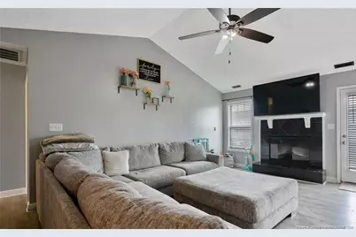2232 Cliff Swallow Drive, Fayetteville, NC 28306 - Photo 4