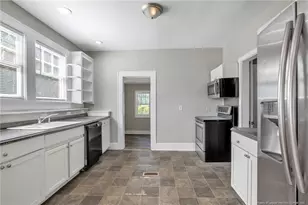 1101 Branson St, Fayetteville, NC 28305 - Photo 4