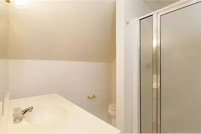 209 W Prospect Avenue, Raeford, NC 28376 - Photo 32