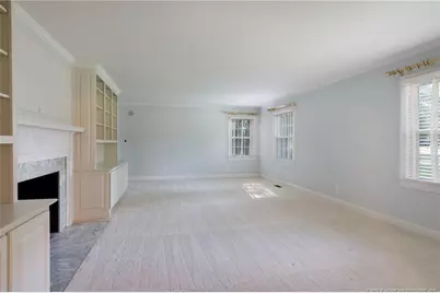 209 W Prospect Avenue, Raeford, NC 28376 - Photo 6