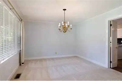 209 W Prospect Avenue, Raeford, NC 28376 - Photo 8