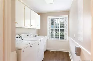 209 W Prospect Ave, Raeford, NC 28376 - Photo 14
