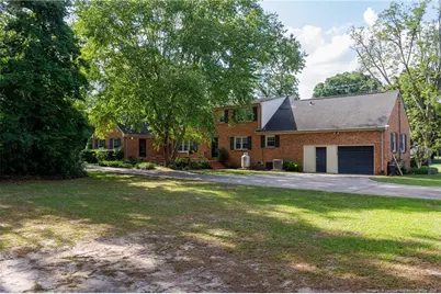 209 W Prospect Avenue, Raeford, NC 28376 - Photo 40