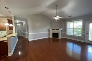 411 Gallery Dr, Spring Lake, NC 28390 - Photo 10