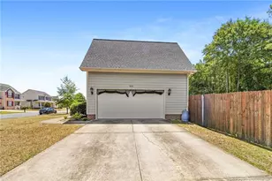 4059 Beaubien Dr, Fayetteville, NC 28306 - Photo 8
