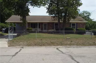 1909 Ashton Rd, Fayetteville, NC 28304 - Photo 4