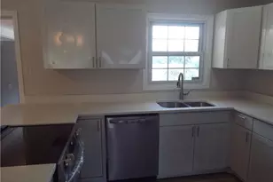 1909 Ashton Rd, Fayetteville, NC 28304 - Photo 8