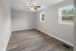 113 Lakeview Dr, Red Springs, NC 28377 - Photo 14
