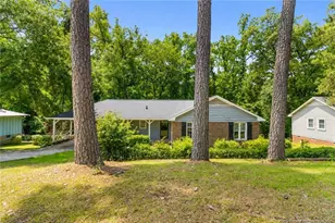 1812 Swann St, Fayetteville, NC 28303 - Photo 2