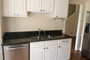 702 Marketview Ct, Fayetteville, NC 28301 - Photo 10