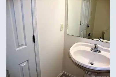 1607 Silver Ridge Court, Fayetteville, NC 28304 - Photo 6