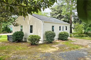 134 McGill St, Sanford, NC 27330 - Photo 4