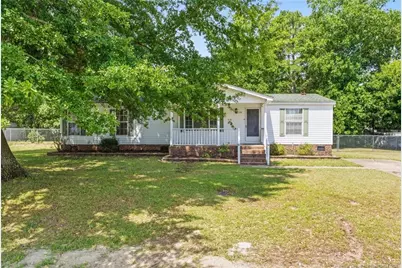 5212 Style Drive, Parkton, NC 28371 - Photo 1