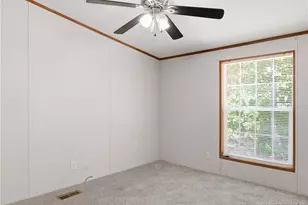 5212 Style Dr, Parkton, NC 28371 - Photo 32