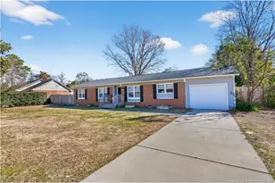 1083 Strickland Bridge Rd, Fayetteville, NC 28304 - Photo 14