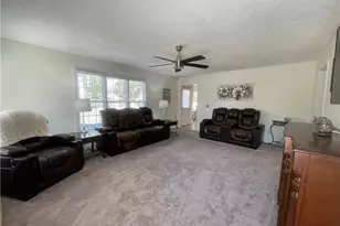 6113 Castlebrooke Ln, Linden, NC 28356 - Photo 14