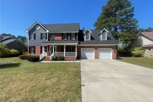 6113 Castlebrooke Ln, Linden, NC 28356 - Photo 2