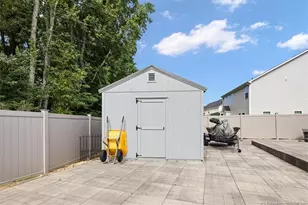 6932 Running Fox Road, Hope Mills, NC 28348 - Photo 34