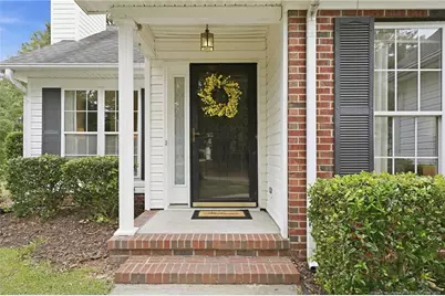 156 Kensington Way, Aberdeen, NC 28315 - Photo 2