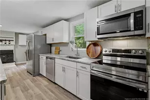 956 Middle Rd, Fayetteville, NC 28312 - Photo 2