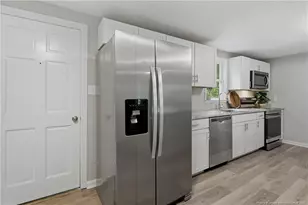 956 Middle Rd, Fayetteville, NC 28312 - Photo 16