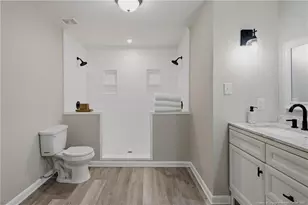956 Middle Rd, Fayetteville, NC 28312 - Photo 24