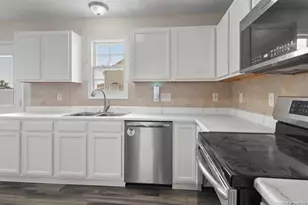 549 Bellgrove Dr, Hope Mills, NC 28348 - Photo 18