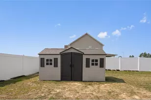 549 Bellgrove Dr, Hope Mills, NC 28348 - Photo 22