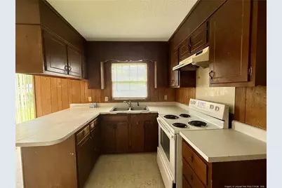 5707 Chisholm Trail, Fayetteville, NC 28303 - Photo 2