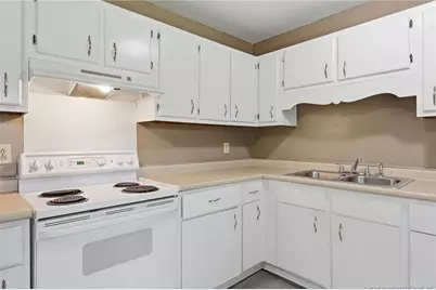 6514 Cissna Drive, Fayetteville, NC 28303 - Photo 10